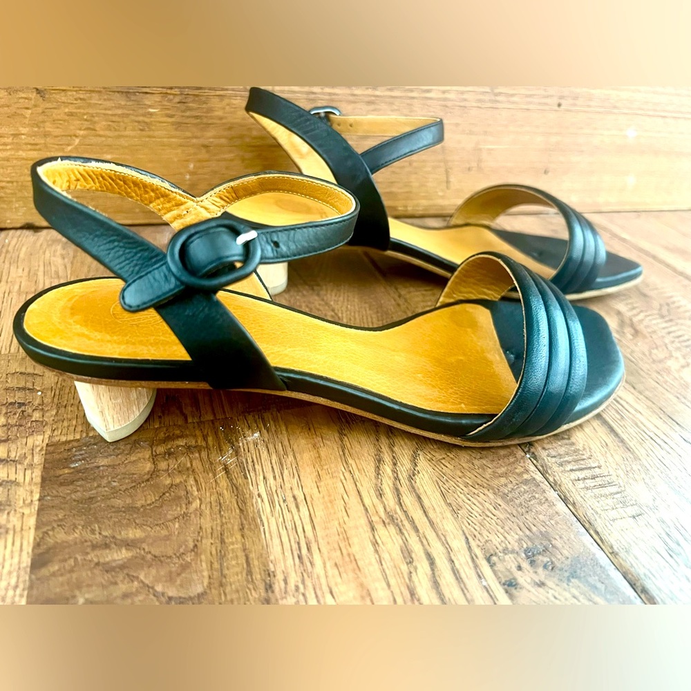 Coclico Sunset Sandals Wood Heel Celeste Leather Made in Spain Size‎ 37 6.5/7